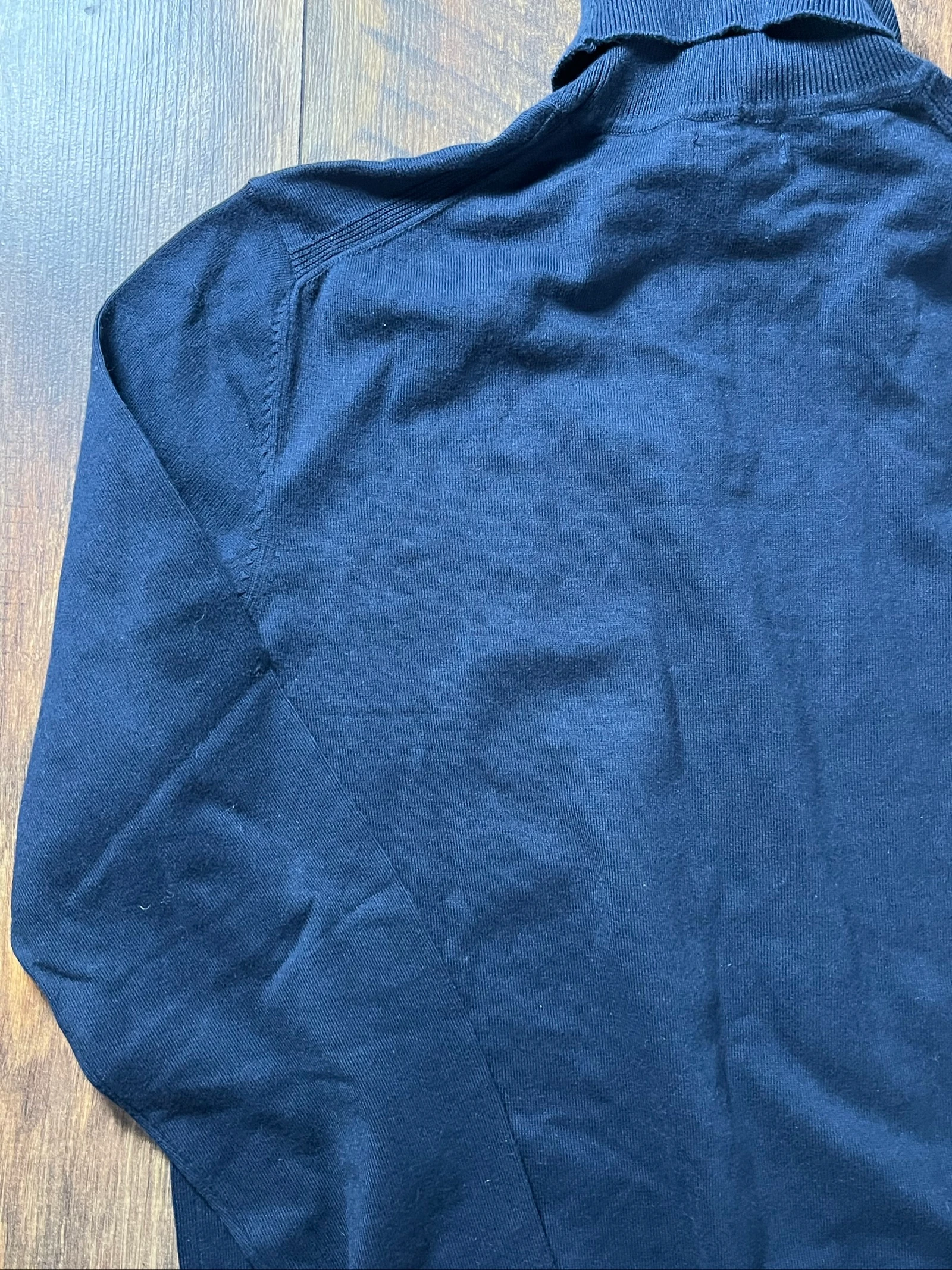 Fine Knit Roll-Up Collar Regular Fit Sweater - Jules - Size M - Very Good Condition – photo 10